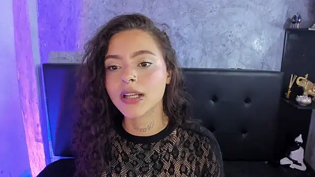 Caroline420  online show from July 26, 4:25 pm