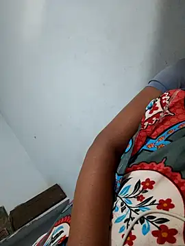 Snapshot of Tamil_Hot_HoneyBee chatting on June 9, 3:07 am Tamil Hot HoneyBee online show from June 9, 3:07 am