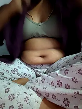 Tamil Hot HoneyBee online show from July 21, 5:25 pm