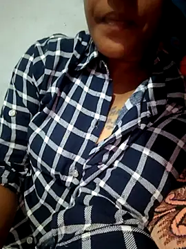 Tamil Hot HoneyBee online show from July 23, 3:04 am
