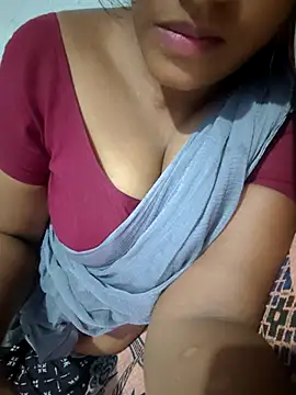 Tamil Hot HoneyBee online show from July 16, 8:28 pm
