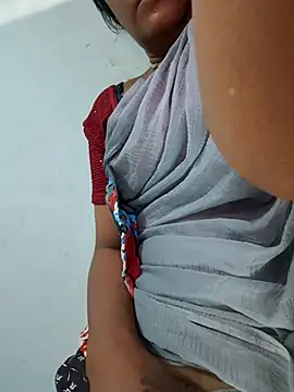 Tamil Hot HoneyBee online show from July 5, 4:06 am
