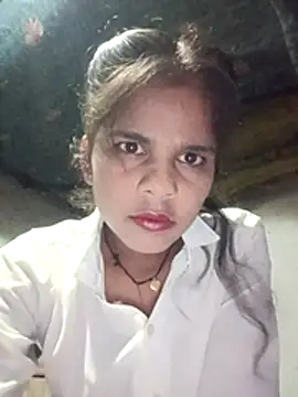 Snapshot of Sexy_geeta chatting on July 24, 4:03 pm Sexy geeta online show from July 24, 4:03 pm