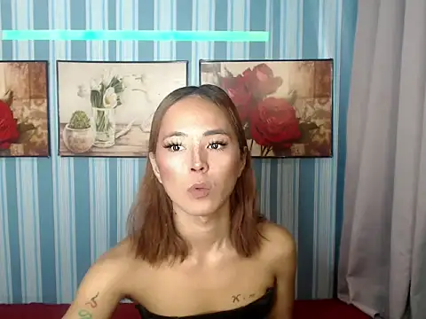 Snapshot of kimilicius chatting on June 6, 5:34 am kimilicius online show from June 6, 5:34 am