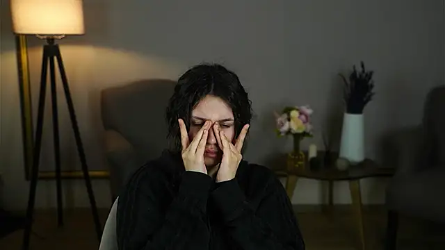 JinnyProtsman online show from April 24, 2:30 pm