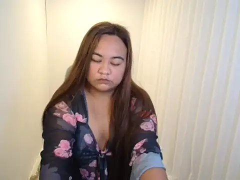 Czarinna online show from April 27, 5:00 pm