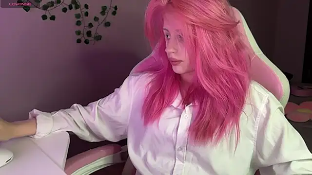 milimoon online show from May 12, 4:57 pm