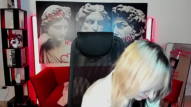 NyxCalderra online show from May 24, 2:00 am