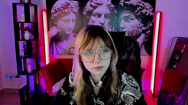 NyxCalderra online show from May 28, 1:57 am