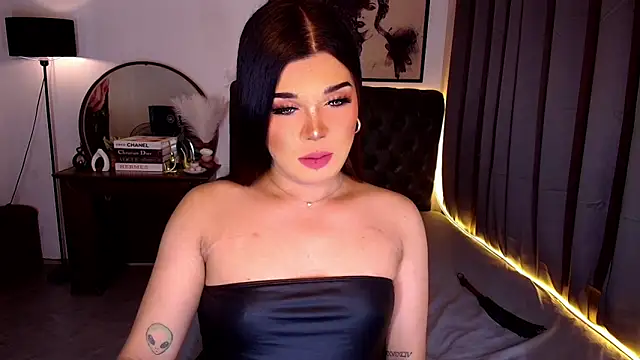 Empress Candice online show from May 18, 11:48 am