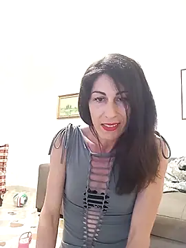 Snapshot of Ambra84 chatting on May 10, 7:27 pm Ambra84 online show from May 10, 7:27 pm