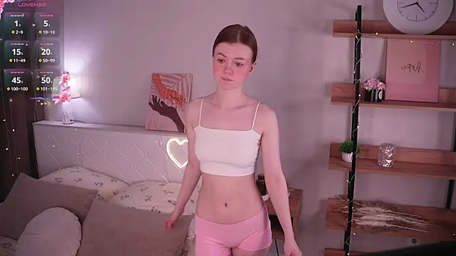 VeronaPavlock online show from May 8, 11:14 am