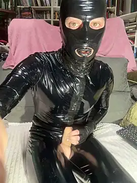 crazytranny online show from May 12, 9:48 am