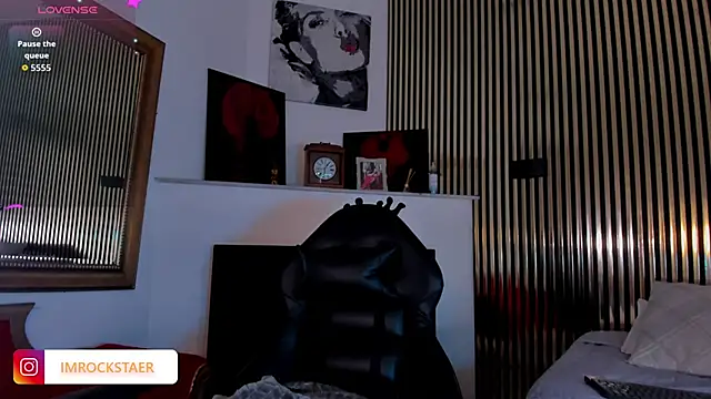 Snapshot of im_rockstar chatting on May 22, 7:45 pm im rockstar online show from May 22, 7:45 pm
