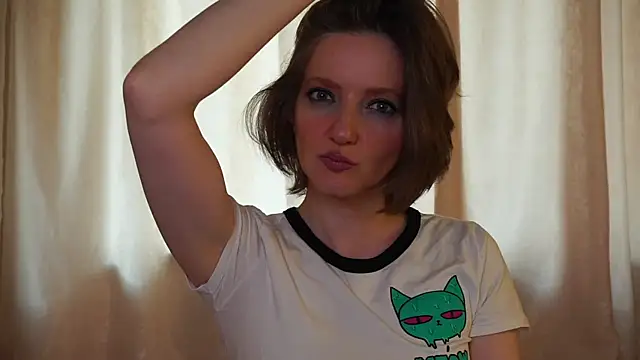 PaleAurix online show from May 7, 5:33 am