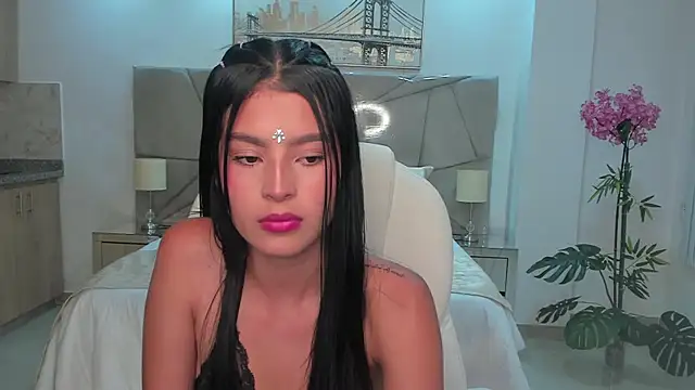 amber willow online show from May 8, 3:43 am