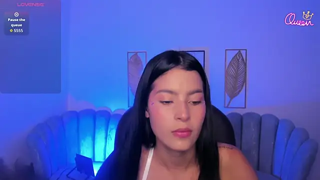 amber willow online show from May 13, 3:35 am