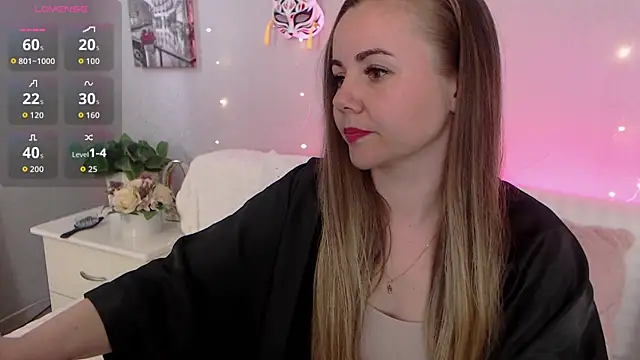 Snapshot of MeryCheris chatting on May 14, 12:35 pm MeryCheris online show from May 14, 12:35 pm
