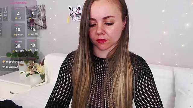 Snapshot of MeryCheris chatting on May 7, 1:03 pm MeryCheris online show from May 7, 1:03 pm