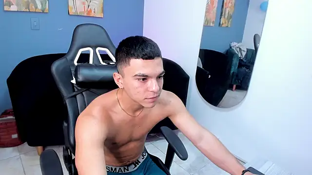 Snapshot of ELGRAN_JEFE chatting on July 8, 12:39 pm ELGRAN JEFE online show from July 8, 12:39 pm