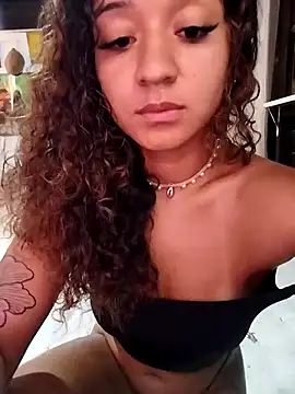 Nina tropical online show from April 28, 11:53 pm