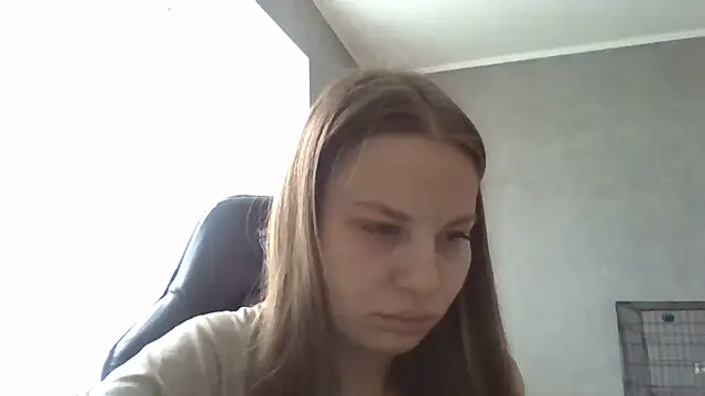 Snapshot of _Linsyy_ee_ chatting on June 2, 11:21 am Linsyy ee online show from June 2, 11:21 am