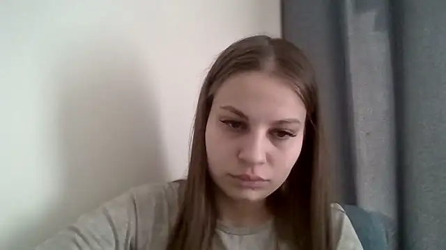 Snapshot of _Linsyy_ee_ chatting on May 19, 9:27 am Linsyy ee online show from May 19, 9:27 am