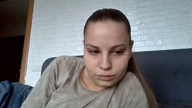 Snapshot of _Linsyy_ee_ chatting on June 4, 4:11 pm Linsyy ee online show from June 4, 4:11 pm