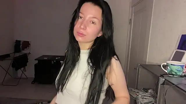 Snapshot of Necusharon chatting on May 8, 6:28 am Necusharon online show from May 8, 6:28 am