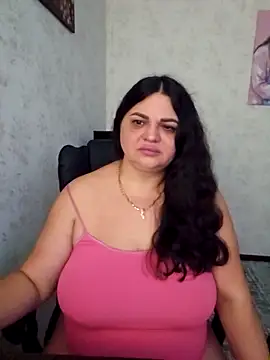 -CUTE-EVVIL- online show from May 12, 4:46 pm