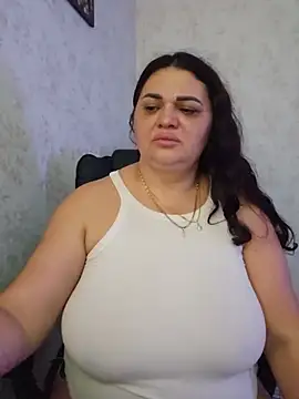 Snapshot of -CUTE-EVVIL- chatting on July 13, 9:03 pm -CUTE-EVVIL- online show from July 13, 9:03 pm