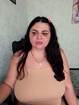 -CUTE-EVVIL- online show from May 12, 4:42 am