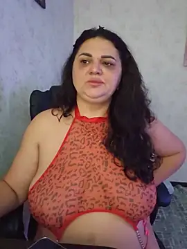 Snapshot of -CUTE-EVVIL- chatting on June 30, 6:41 pm -CUTE-EVVIL- online show from June 30, 6:41 pm