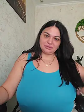 -CUTE-EVVIL- online show from May 3, 7:13 am