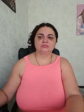 Snapshot of -CUTE-EVVIL- chatting on June 26, 9:04 am -CUTE-EVVIL- online show from June 26, 9:04 am
