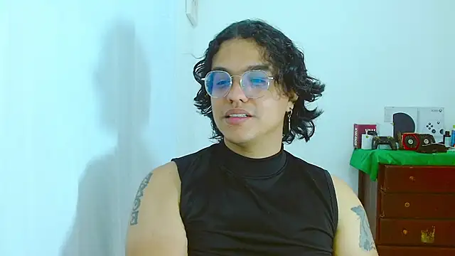 Diane exotic online show from July 8, 11:49 pm