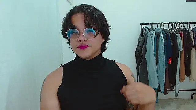 Snapshot of Diane_exotic chatting on May 22, 11:36 pm Diane exotic online show from May 22, 11:36 pm