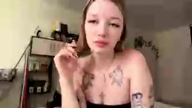 Elinthegreat online show from May 18, 1:38 pm