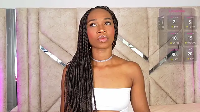 Snapshot of agatha-adamsss chatting on July 29, 3:11 pm agatha-adamsss online show from July 29, 3:11 pm