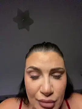 Snapshot of AylaSparkk chatting on June 30, 9:37 pm AylaSparkk online show from June 30, 9:37 pm