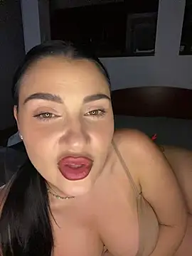 Snapshot of AylaSparkk chatting on July 23, 9:44 pm AylaSparkk online show from July 23, 9:44 pm