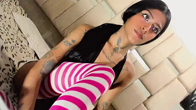 angel dolltsx online show from July 13, 11:26 pm
