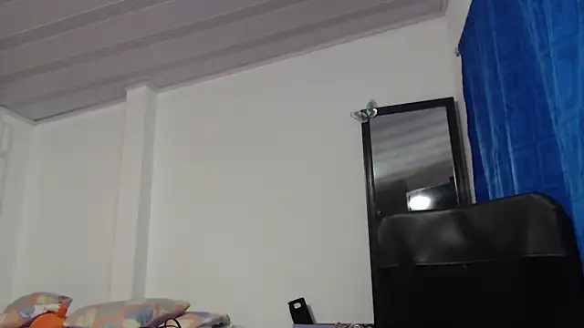 nadia  abaud online show from February 28, 6:35 am