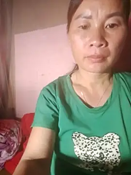 Snapshot of Lella_01 chatting on July 18, 1:41 pm Lella 01 online show from July 18, 1:41 pm