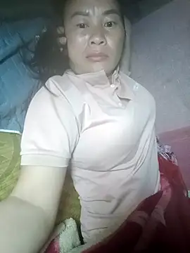 Snapshot of Lella_01 chatting on July 8, 9:59 pm Lella 01 online show from July 8, 9:59 pm