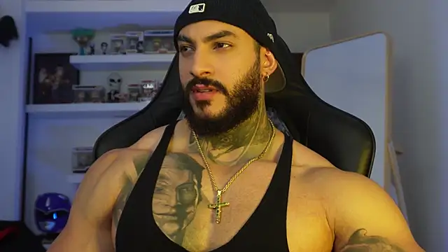 iamjackc  online show from May 4, 10:34 pm