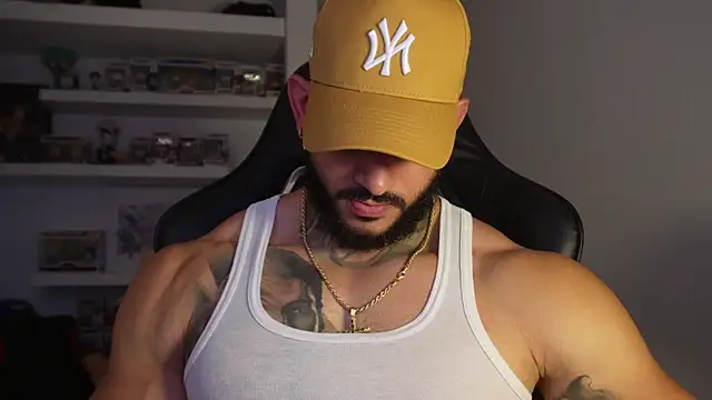 iamjackc  online show from August 1, 1:03 am