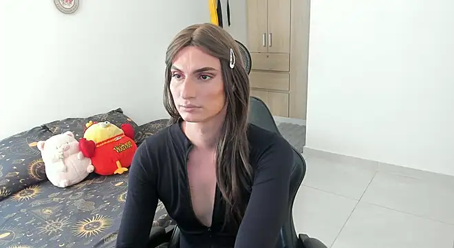  shantallskinny  online show from May 18, 10:03 pm