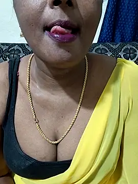 Sunitha-tamilponu online show from July 15, 6:04 pm