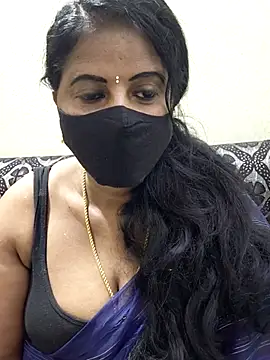 Sunitha-tamilponu online show from July 17, 8:17 pm